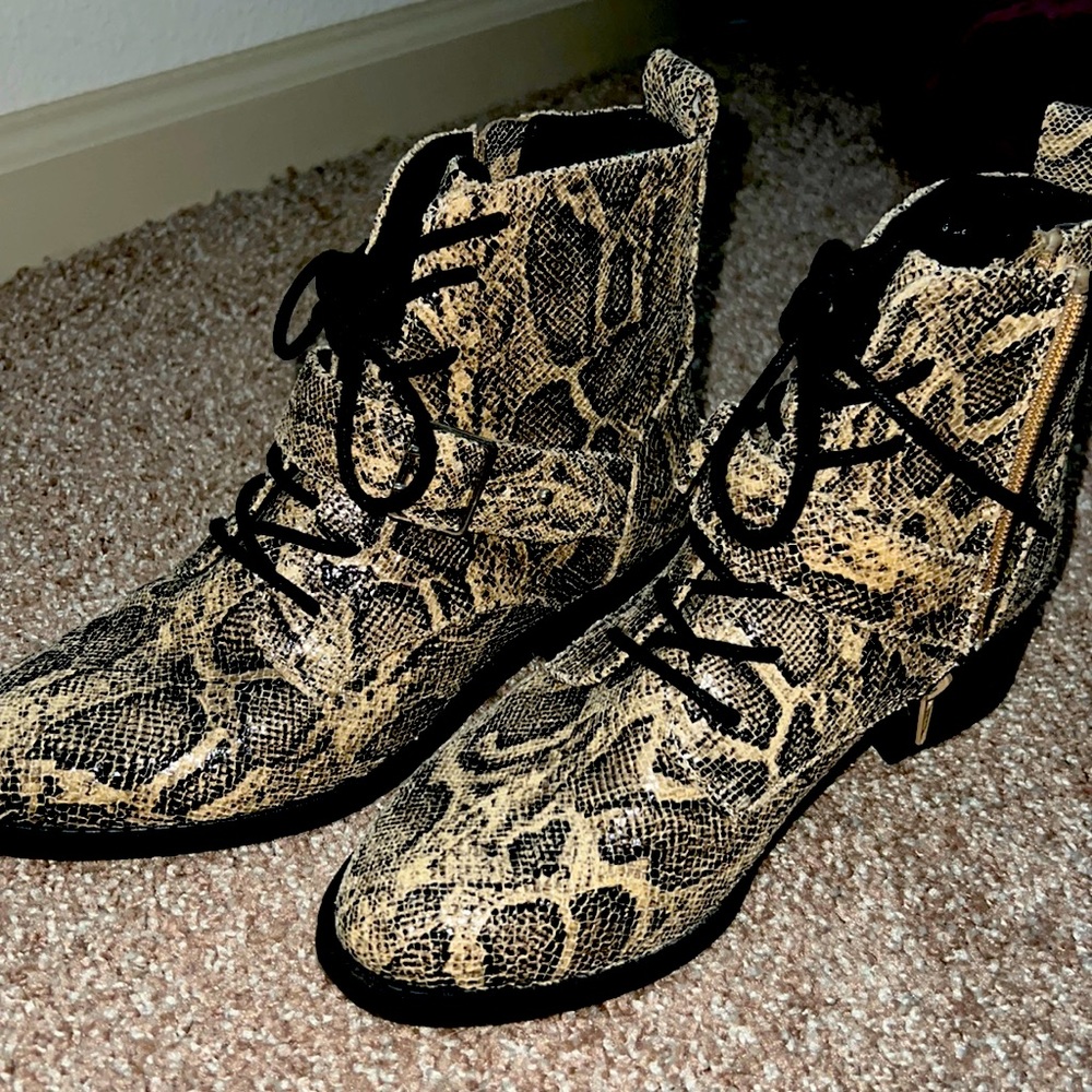 Snake boots